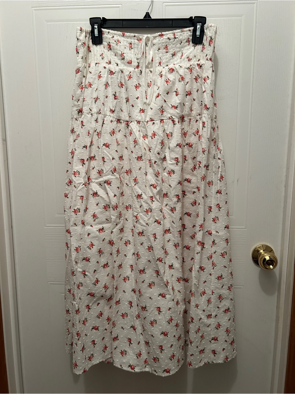 Forever 21 Pink Floral Rosette Tiered Maxi Skirt